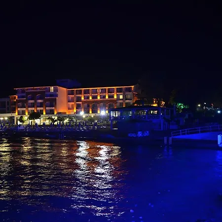 Gaia Beach 호텔 코자엘리
